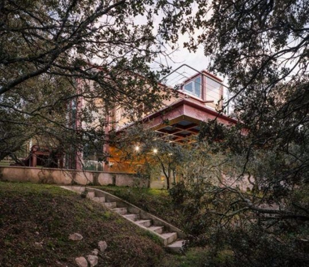 Foto - Bu evin hiç duvarı yok!