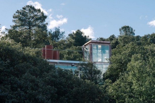 Foto - Bu evin hiç duvarı yok!