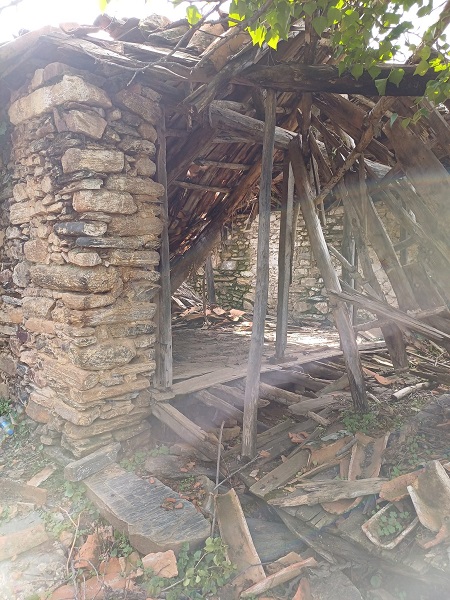 Foto - Bu evler zamana yenik düştü