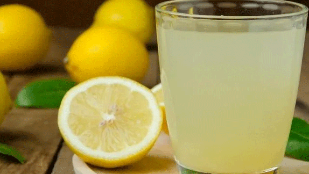 Foto - Bu faydalarını biliyor musunuz? Sahurda limonlu su içince...