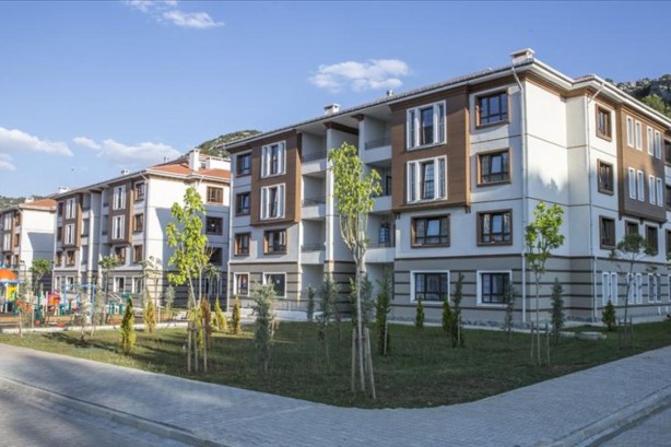 Foto - Bu fiyata kiralık ev bile kalmadı! Ayda 2 bin 581 TL taksitle konut imkanı! Ağızları açık bırakan kampanya