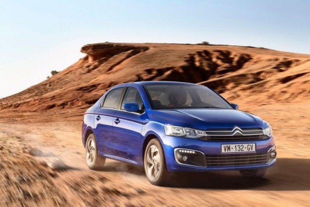 Foto - Bu fiyatlara peynir ekmek gibi gidiyor! İşte düşük fiyata satılan 10 otomobil...