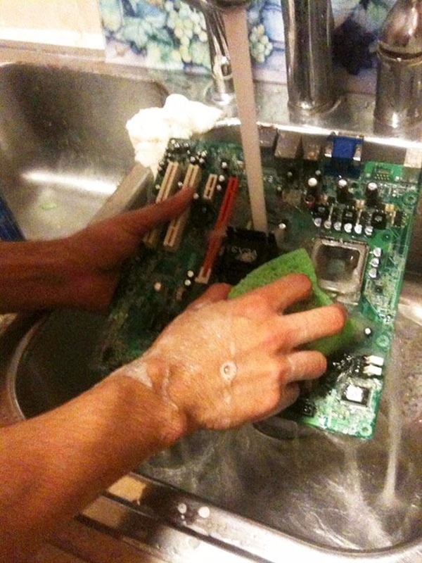 Foto - Bu fotoğraflar herkesi rahatsız ediyor! Çünkü...