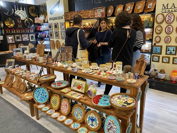 Foto - Bu fuar kadıların ilgisini çekiyor! Bakın değerli ve sahte taş arasındaki fark neymiş