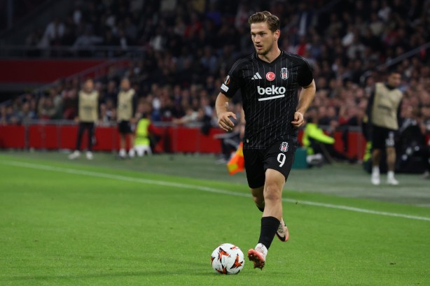 Foto - Bu futbolla başka ne bekliyordunuz ki! Kesinlikle bunu yapmayın artık: Dibi gördük maalesef…