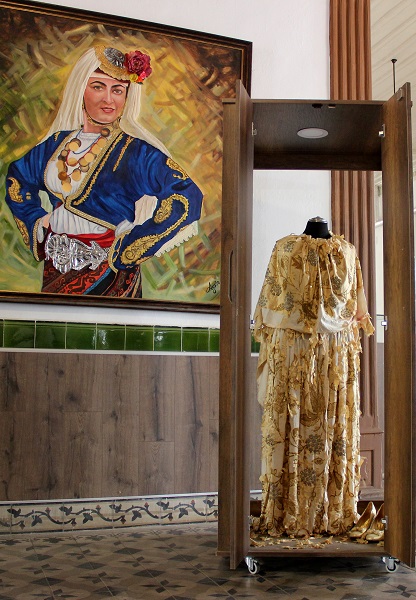 Foto - Bu gelinlik tam 2 asırlık