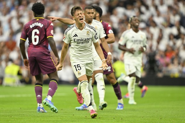 Bu gelişme Real Madrid'i sallar! Yahu hala Modric'ten ne bekliyorsun be İtalyan ihtiyar!