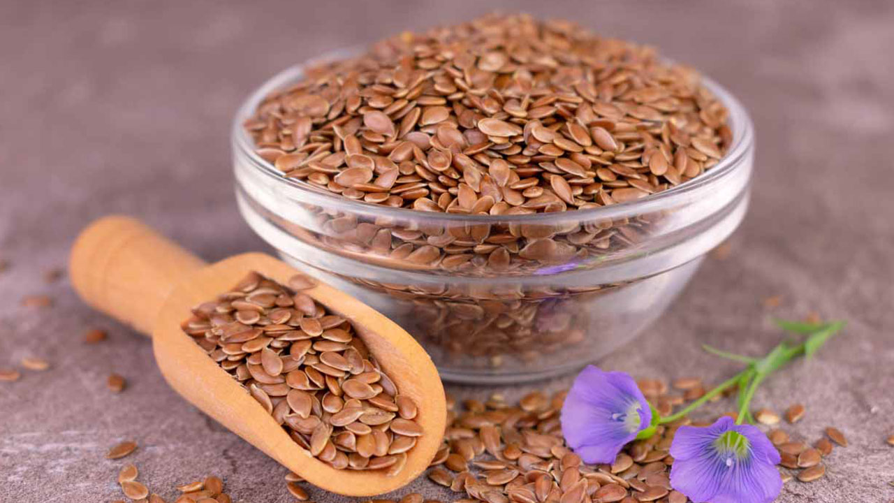 Bu gerçeğe inanamayacaksınız! Keten tohumu neden her mutfakta olmalı?