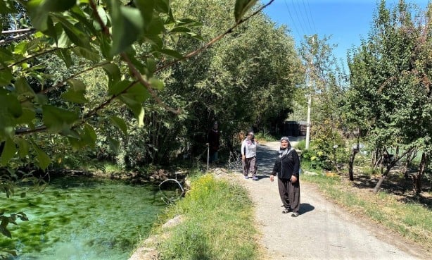 Foto - Bu gölün hikayesi hayrete düşürdü! Batan düğün halayı bakın nereden çıkmış