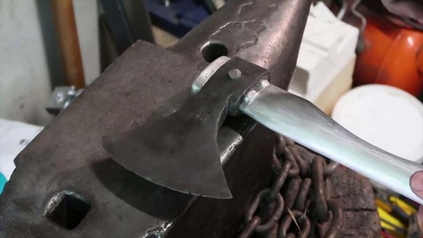 Foto - Bu görüntüler milyonlarca kez izlendi! Paslı baltanın son hali herkesi şaşırttı