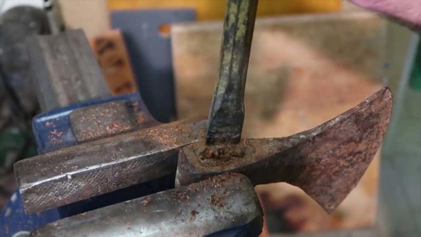 Foto - Bu görüntüler milyonlarca kez izlendi! Paslı baltanın son hali herkesi şaşırttı