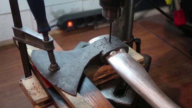 Foto - Bu görüntüler milyonlarca kez izlendi! Paslı baltanın son hali herkesi şaşırttı