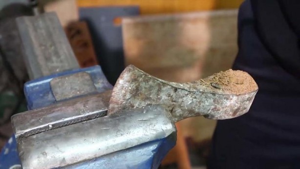 Foto - Bu görüntüler milyonlarca kez izlendi! Paslı baltanın son hali herkesi şaşırttı