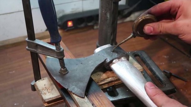 Foto - Bu görüntüler milyonlarca kez izlendi! Paslı baltanın son hali herkesi şaşırttı