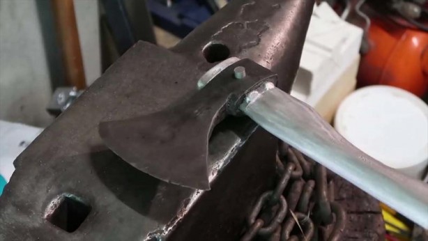 Foto - Bu görüntüler milyonlarca kez izlendi! Paslı baltanın son hali herkesi şaşırttı