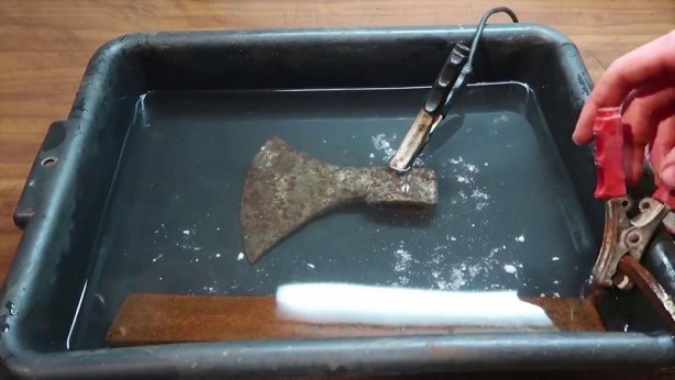 Foto - Bu görüntüler milyonlarca kez izlendi! Paslı baltanın son hali herkesi şaşırttı