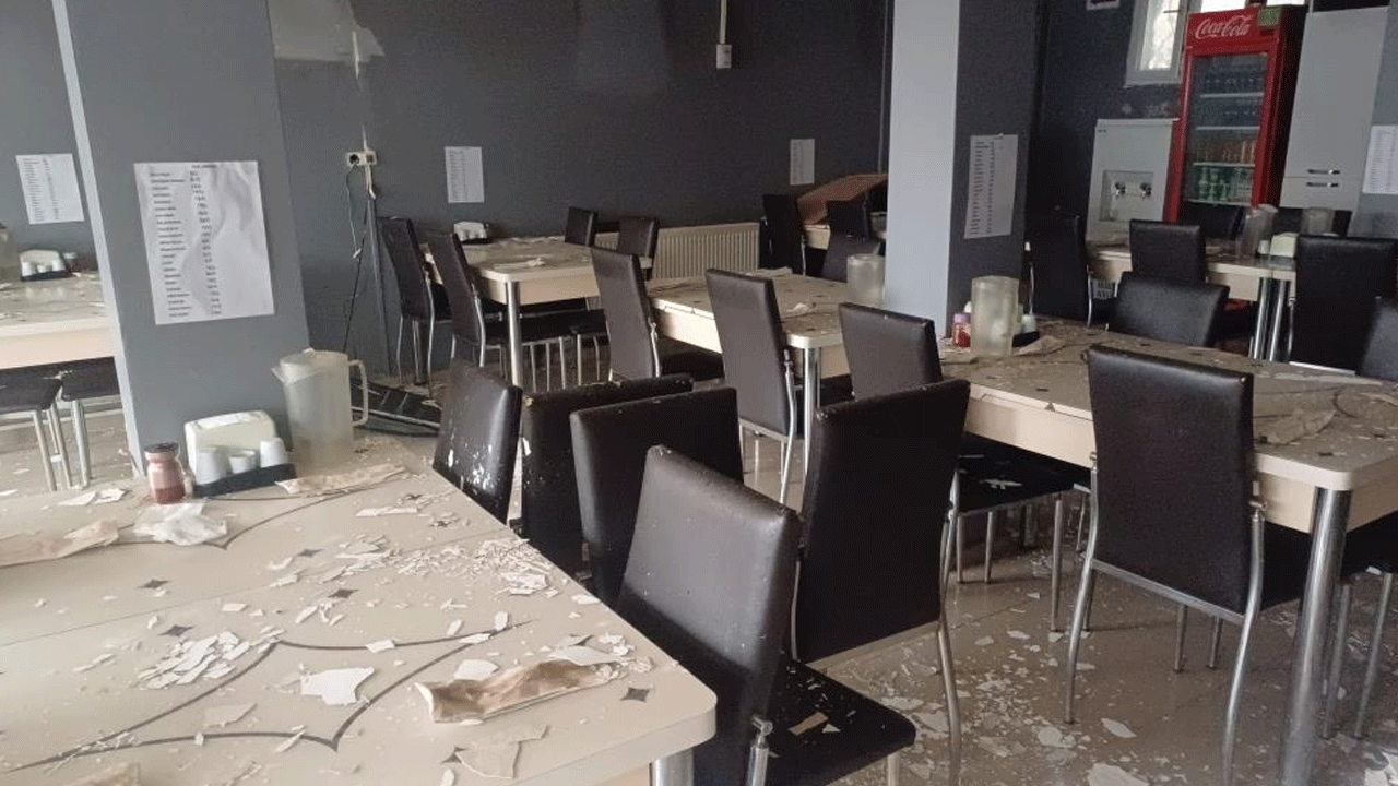 Foto - Bu görüntüler Muş'ta çekildi! Patlama sonrası ortalık savaş alanına döndü