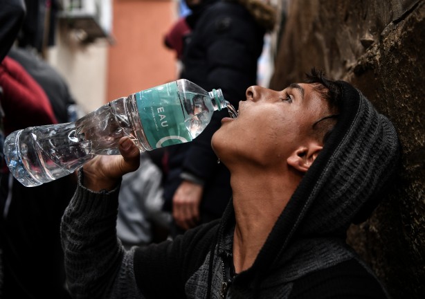 Foto - Bu görüntülere yürek dayanmaz! Binlerce Filistinli açlık ve susuzluk çekiyor! Yaşanan çatışmaların yükünü çocuklar taşıyor!