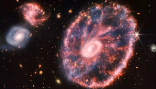 Foto - Bu görüntüleri daha önce görmediniz! Uzayın en ürkütücü fotoğrafları...