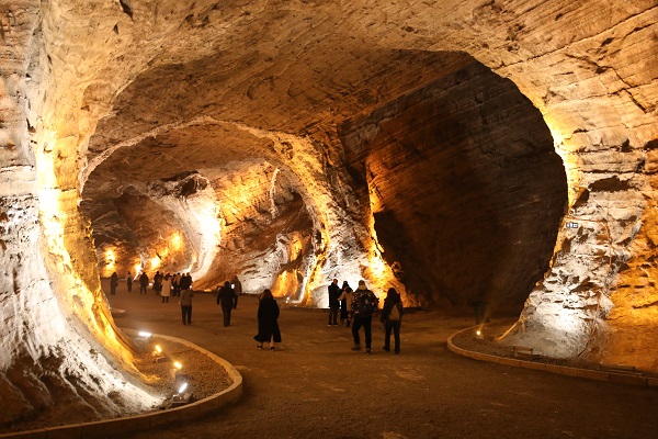 Foto - Bu güzellik için yerin metrelerce altına iniyorlar