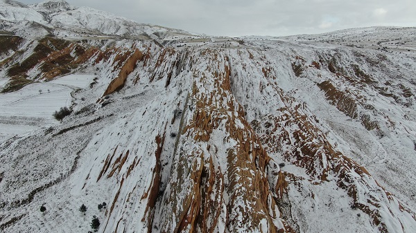 Foto - Bu güzellik Türkiye'de... Dünyadaki Mars beyaza büründü