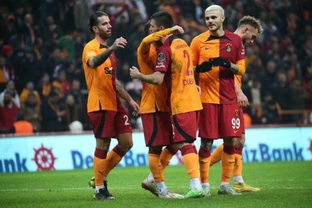 Foto - Bu haber Galatasaray’ı yıktı! İcardi’nin yeni takımı belli oldu