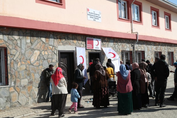 Foto - Bu haberimiz Kızılayı itibarsızlaştırmak isteyenlere gelsin!