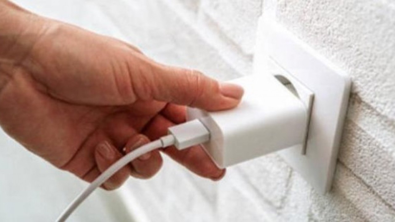 Foto - Bu hata evinizi yakabilir! Kapıyı çekmeden önce prizden mutlaka çekin