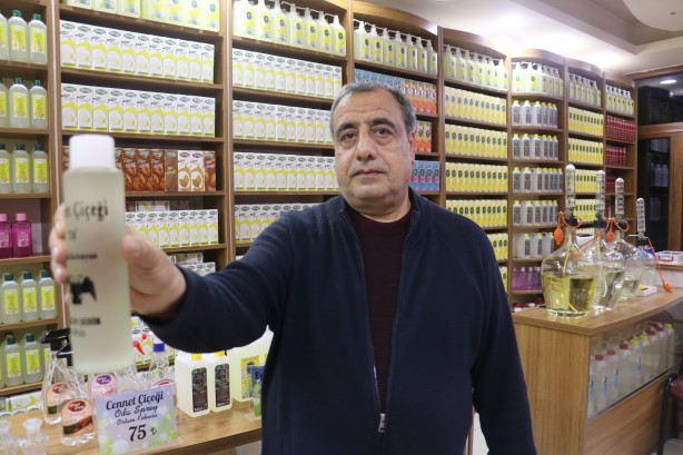 Foto - Bu hatayı birçok kişi yapıyor! Kolonya almanın püf noktaları