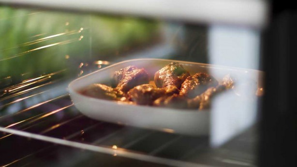 Foto - Bu hatayı çoğu kişi yapıyor! İşte yeniden ısıtıldığında zehirleyen 6 gıda