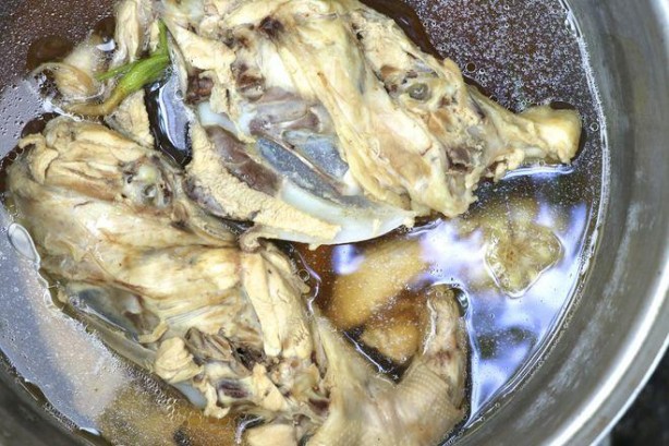 Foto - Bu hatayı çoğu kişi yapıyor! İşte yeniden ısıtıldığında zehirleyen 6 gıda