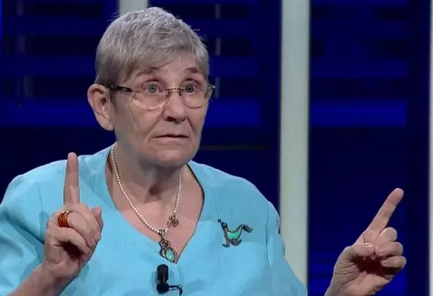 Foto - Bu hatayı hepimiz yapıyoruz: Kulaklarınıza inanamayacaksınız! Canan Karatay Açıkladı... Asla içmeyin asla!