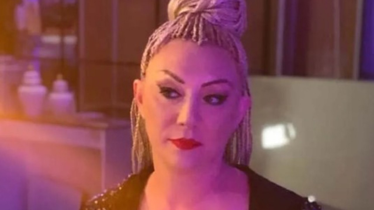 Foto - Bu iddialar gündemi sarsacak! Güllü'nün patronundan olay açıklamalar