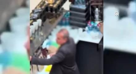 Foto - Bu iğrençlik tutuklanmayı hak etmiyor mu? Belki başka pislikler de yapıyordu