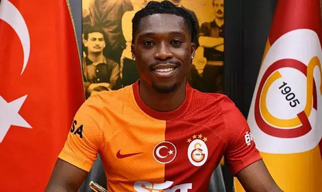 Foto - Bu ihanet değilse ne? Kim konuştu, emrini o verdi mi? Nereden nereye... Ne umutla geldi...