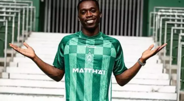 Foto - Bu ihanet değilse ne? Kim konuştu, emrini o verdi mi? Nereden nereye... Ne umutla geldi...