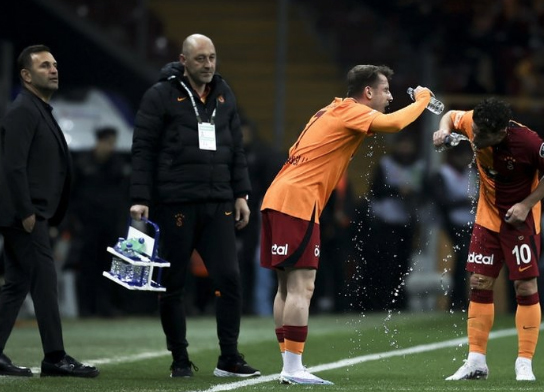 Foto - Bu ilgi karşısında Galatasaray'da durması imkansız! Sürpriz gelişme...