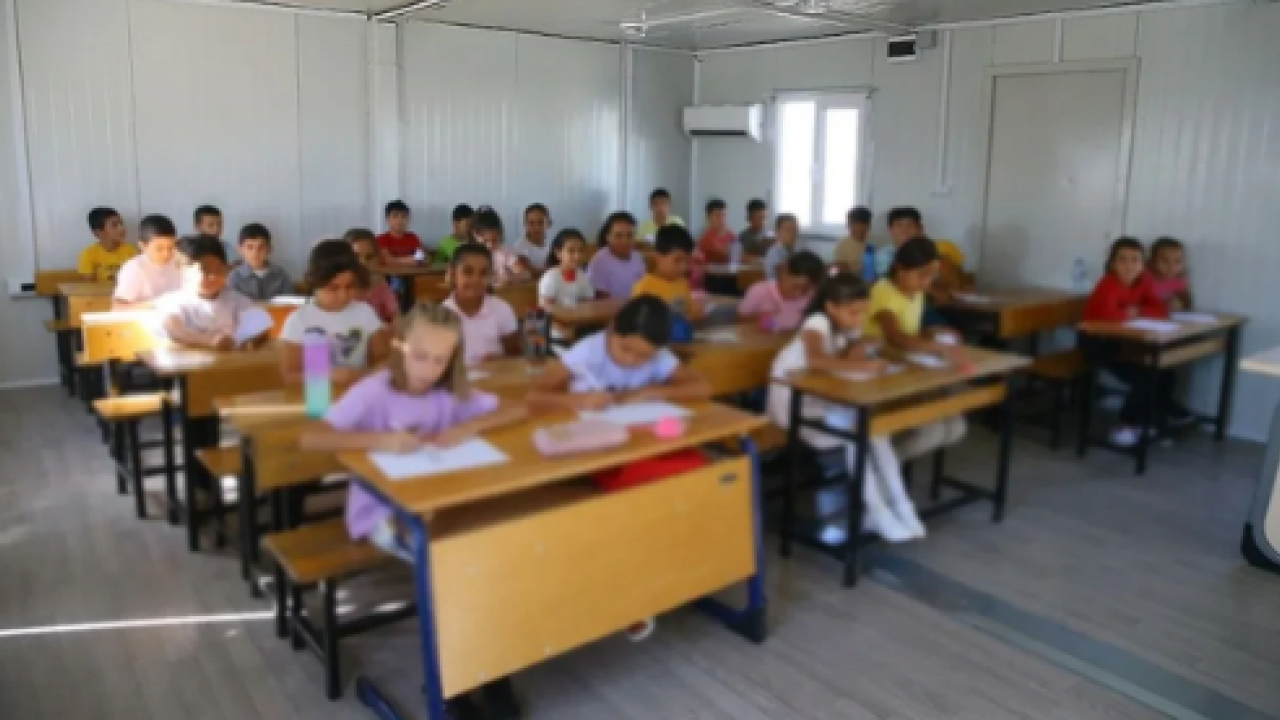 Foto - Bu illerde yaşayan öğrencilere 38 bin lira eğitim desteği verilecek: Erdoğan imzaladı