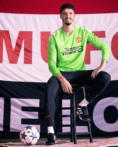 Foto - Bu İngilizlerden hakikaten korkulur... Altay Bayındır sürprizi! İngilizler ilk maçını duyurdu: