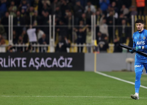 Foto - Bu İngilizlerden hakikaten korkulur... Altay Bayındır sürprizi! İngilizler ilk maçını duyurdu: