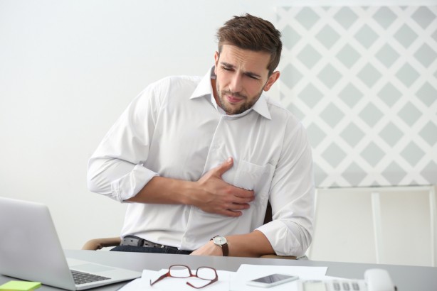 Foto - Bu işaretler hayatınızı kurtarabilir! Kalp krizinin sinsi belirtileri