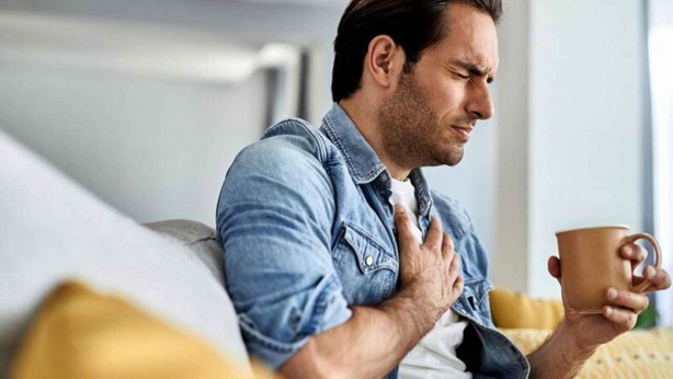 Bu işaretler hayatınızı kurtarabilir! Kalp krizinin sinsi belirtileri