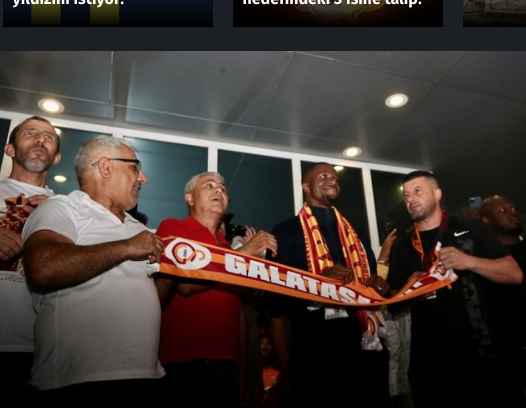 Foto - Bu işin sonu nereye gidecek? Aykırı sözler: Sırada o var! Tebessüm ederek işaret etti: