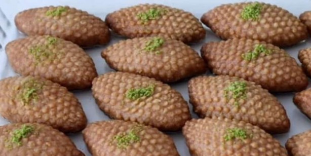 Foto - Kıyır kıyır tam ölçülü kalburabastı tatlısı tarifi 