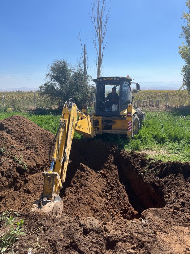 Foto - Bu kadar da olmaz! Öldürdüğü dayısının mezarında ağladı