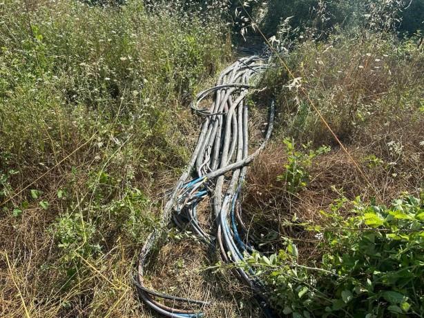 Foto - Bu kadarı ancak şeytanın aklına gelir! Yer altındayken bile rahat yok