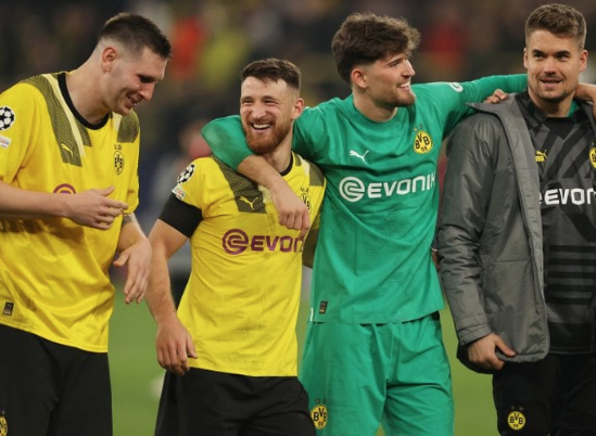 Foto - Bu kadarı pes dedirtti! Cim-Bom O yıldızı almak için bir yıldızını gönderecek!