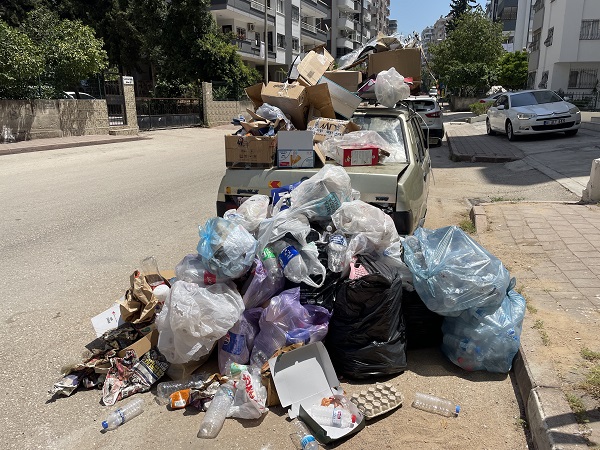 Foto - Bu kadarına da pes artık! Adana'da bir garip olay