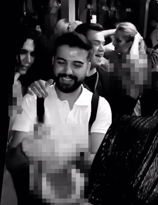 Foto - Bu kadarına da 'pes' artık! Ne maske ne sosyal mesafe! Bu insanlar çıldırmış