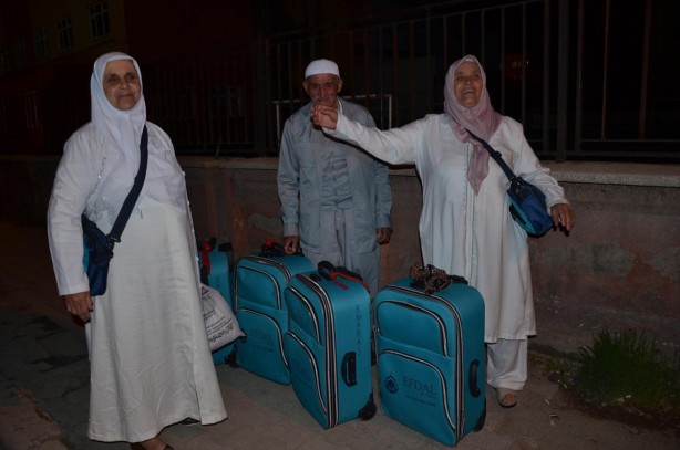 Foto - Bu kadarına da pes! Umre diye Balıklıgöl'e götürdüler